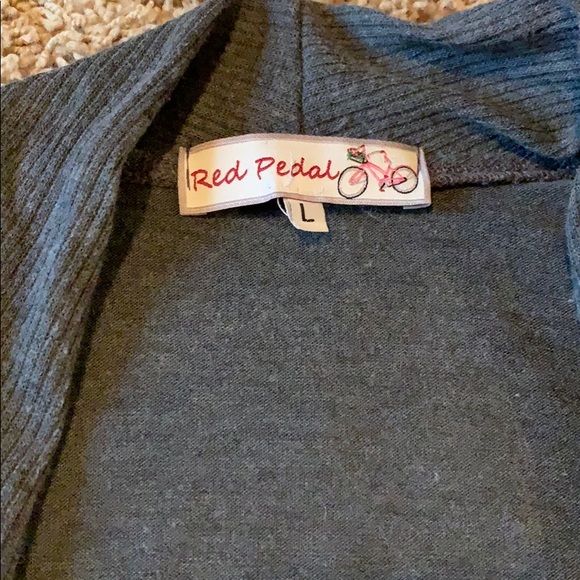 Gray belted cardigan - Picture 3 of 6